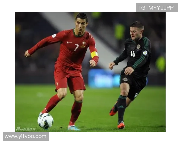 足球明星辫子造型大赏展现个性与风格的魅力瞬间 足球明星辫子造型大赏展现个性与风格的魅力瞬间